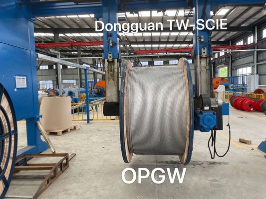 Lichtwellenleiter GYXTW im Freien für Inhausnetzwerk-system Inspektions-PET äußere Hülle